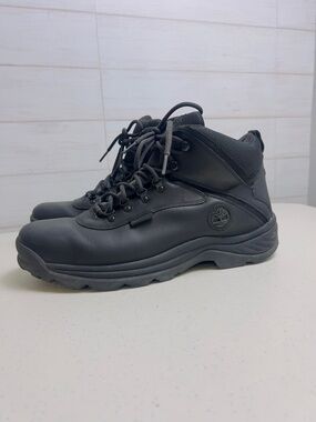 Men's White Ledge Mid Waterproof Hiking Boots size 11.5